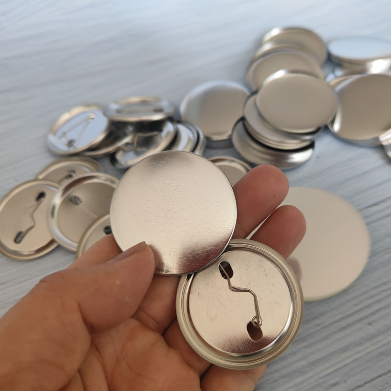 100 SET Distintivo Vuoto Spill - Button Badge Blank recensione e prezzo